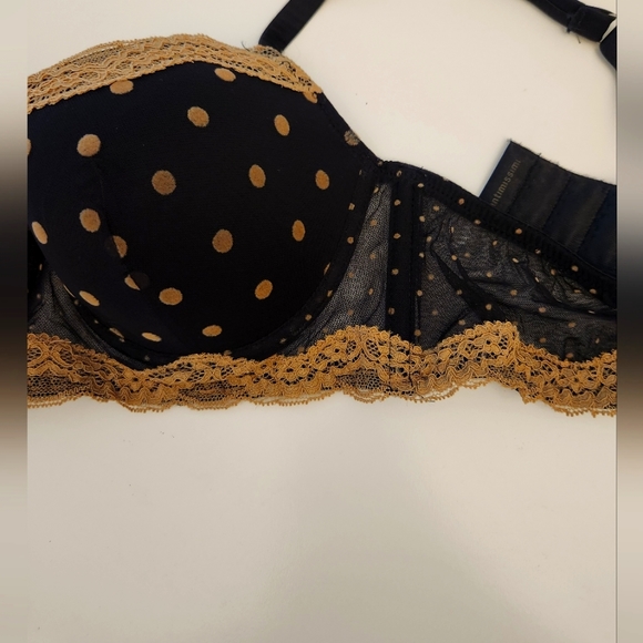 Bra - Picture 2 of 4